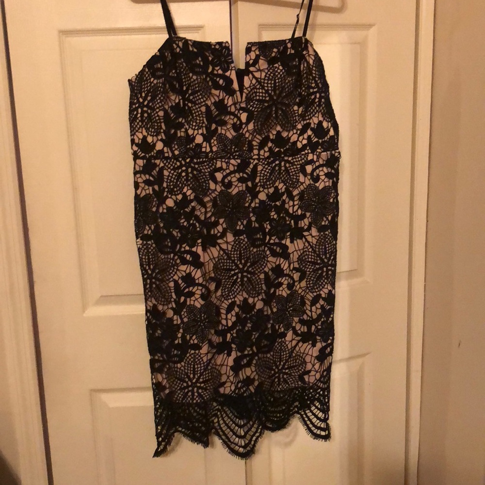 Black/nude shirt length dress
